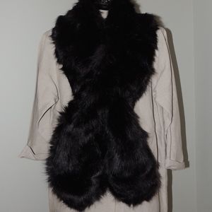 STUNNING and Luxurious Faux Black Mink Shawl Scarf